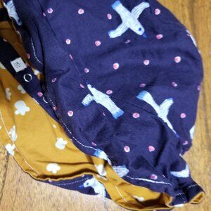 UB2 hats bundle of 2